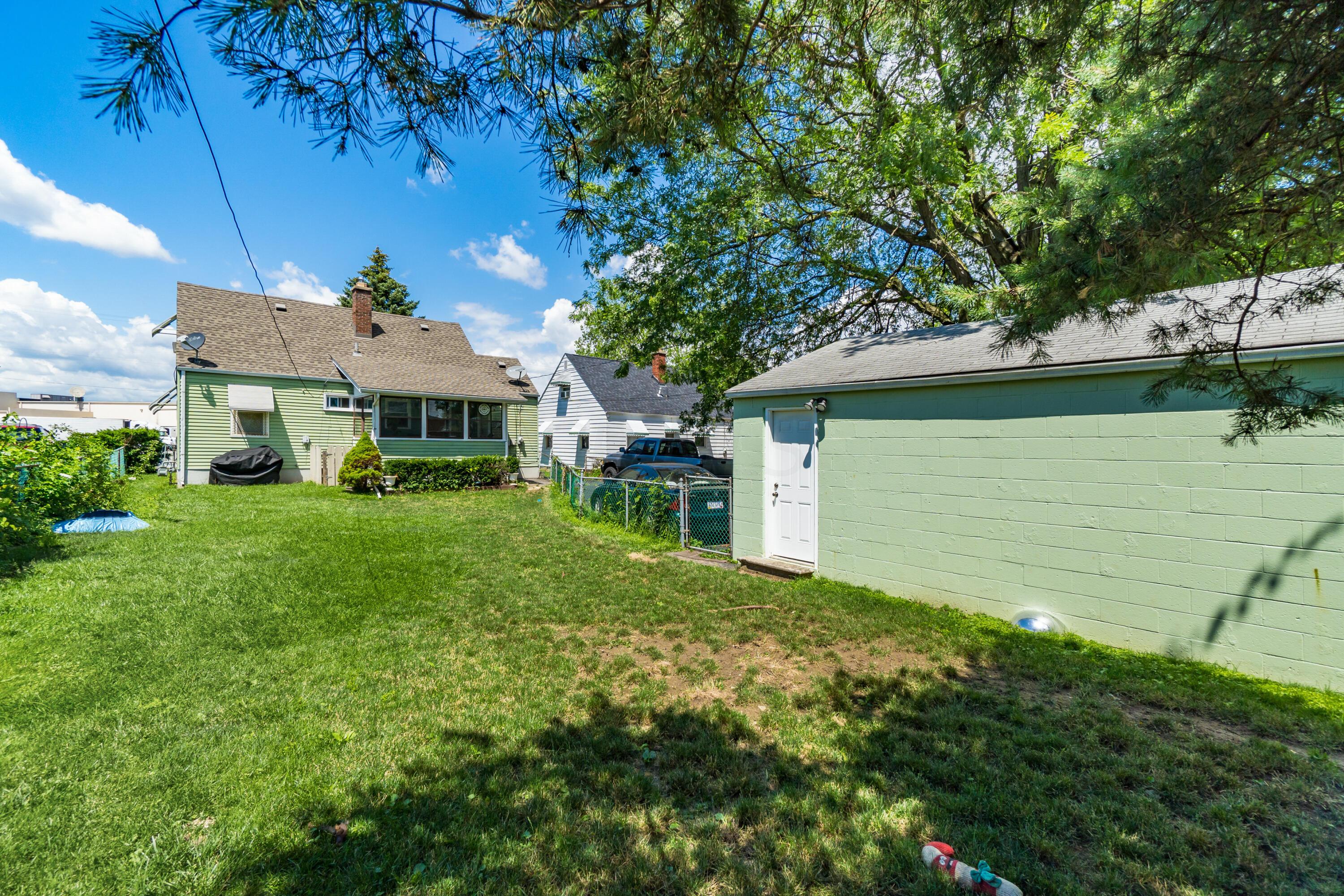 1807 Huy Road Columbus, OH 43224 - Photo 22 of 24 Gallery Image 22