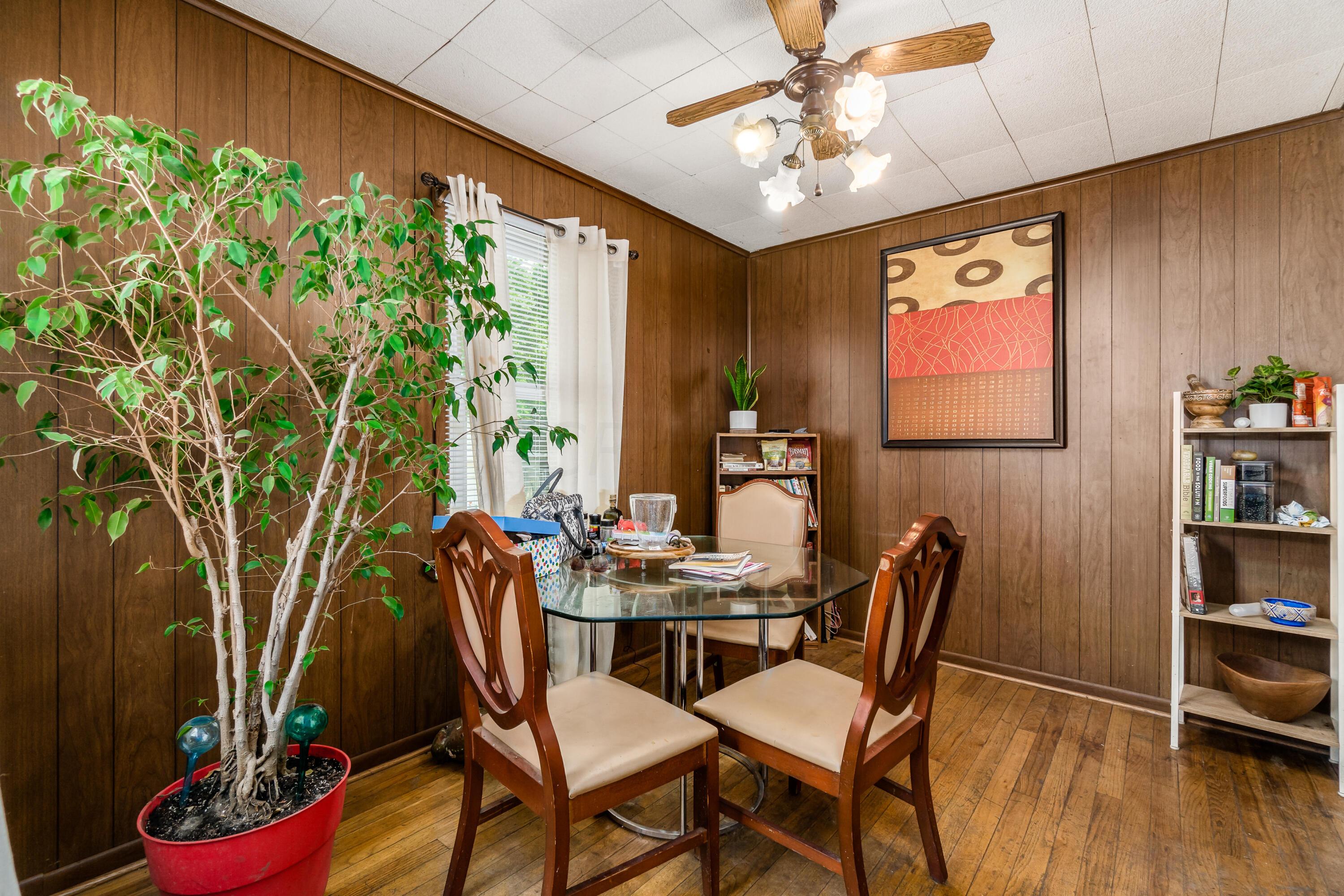 1807 Huy Road Columbus, OH 43224 - Photo 5 of 24 Gallery Image 5