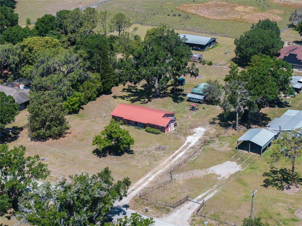 18818 Dorman Road Lithia, FL 33547 - Photo 25 of 50 Gallery Image 25