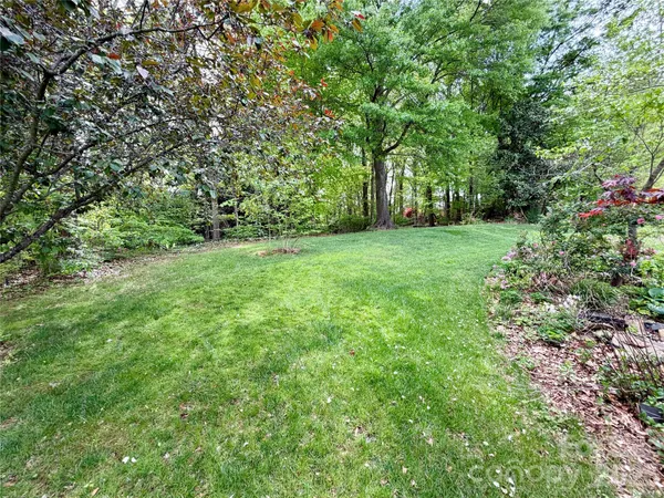 $635,000 | 5954 Rathlin Court Northwest, Concord, NC 28027