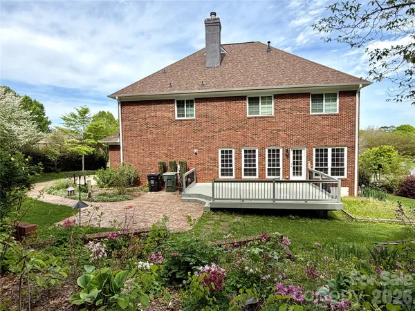 $635,000 | 5954 Rathlin Court Northwest, Concord, NC 28027