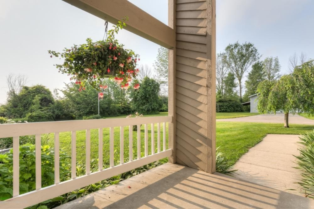 750 Riley Street Hudsonville, MI 49426 - Photo 5 of 32 750-riley-st-39_med