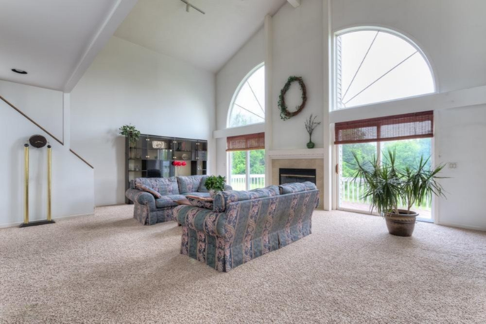 750 Riley Street Hudsonville, MI 49426 - Photo 8 of 32 750-riley-st-13_med