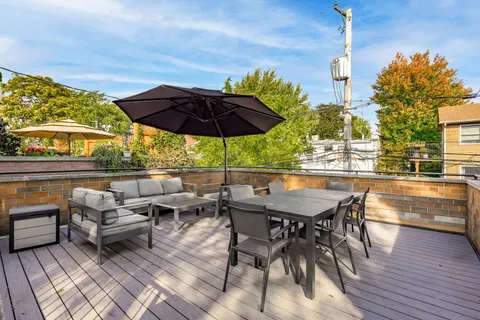 $1,390,000 | 2320 West Charleston Street, Chicago, IL 60647