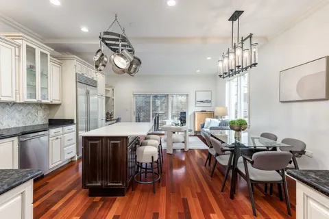 $1,390,000 | 2320 West Charleston Street, Chicago, IL 60647