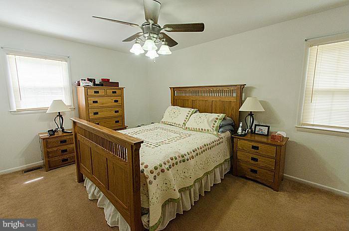 528 Manor Road Severna Park, MD 21146 - Photo 9 of 20 Bedroom (Master)