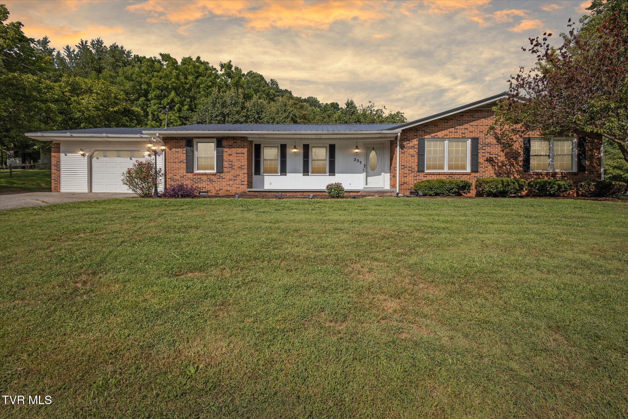 233 Lucy Road Kingsport, TN 37660 - Photo 1 of 40 01-233-Lucy-Rd-Kingsport-TN-37660-Window