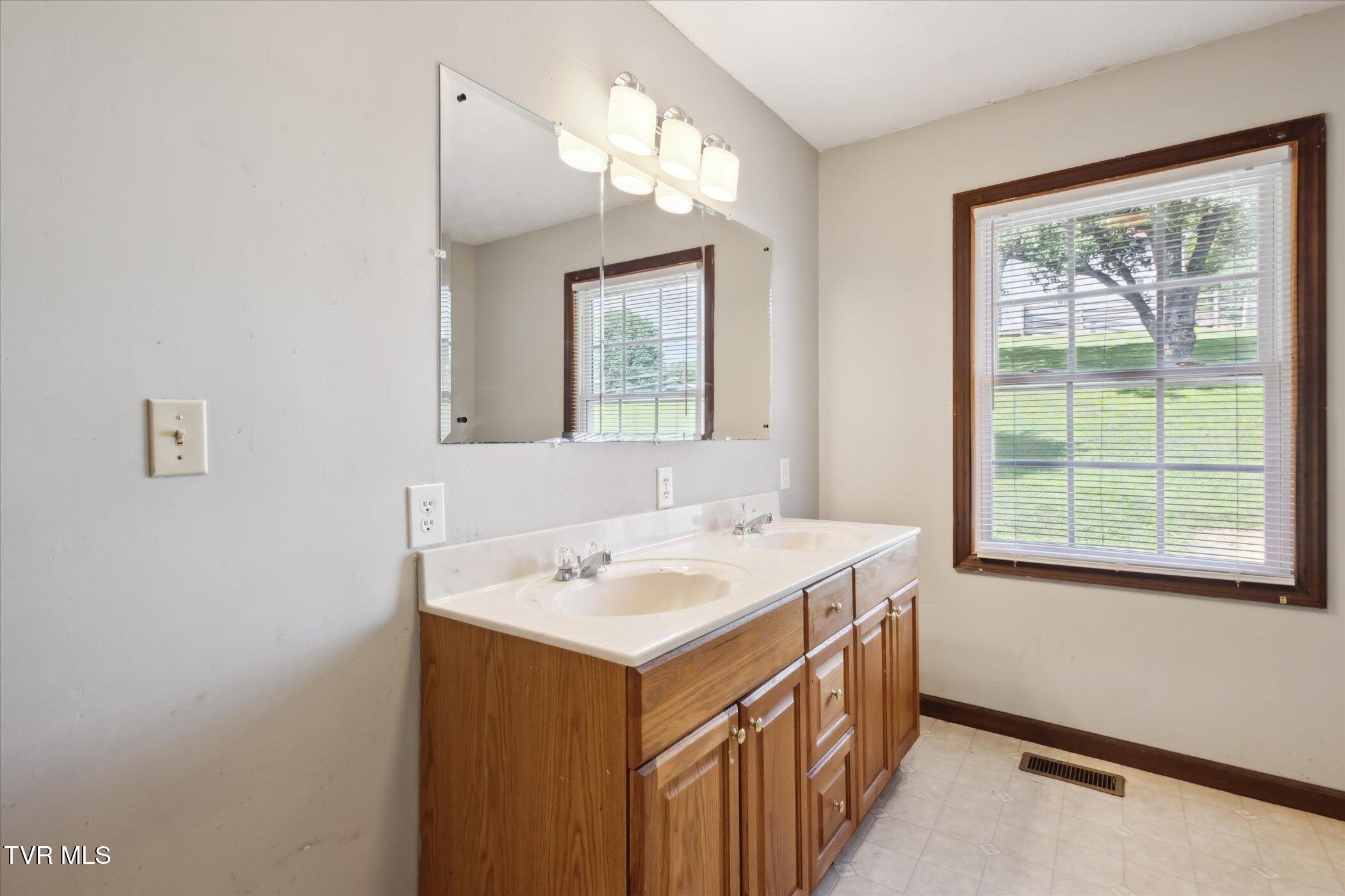 233 Lucy Road Kingsport, TN 37660 - Photo 16 of 40 19-233-Lucy-Rd-Kingsport-TN-37660-Window