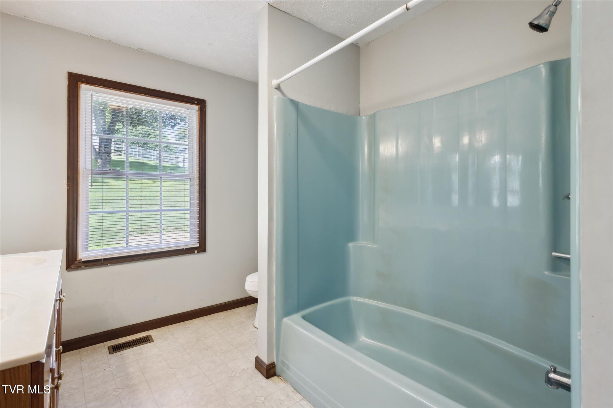 233 Lucy Road Kingsport, TN 37660 - Photo 17 of 40 20-233-Lucy-Rd-Kingsport-TN-37660-Window