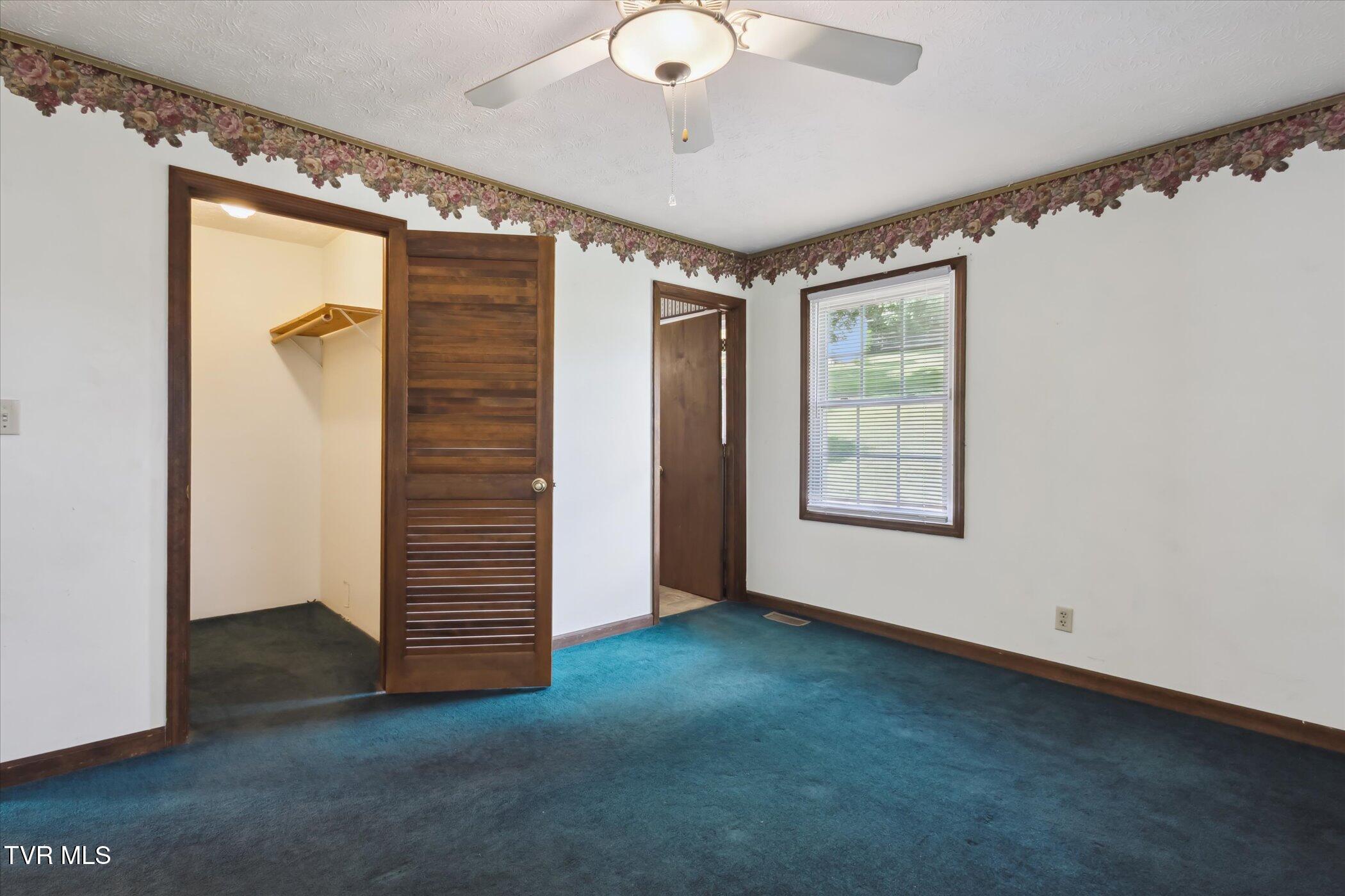 233 Lucy Road Kingsport, TN 37660 - Photo 19 of 40 22-233-Lucy-Rd-Kingsport-TN-37660-Window