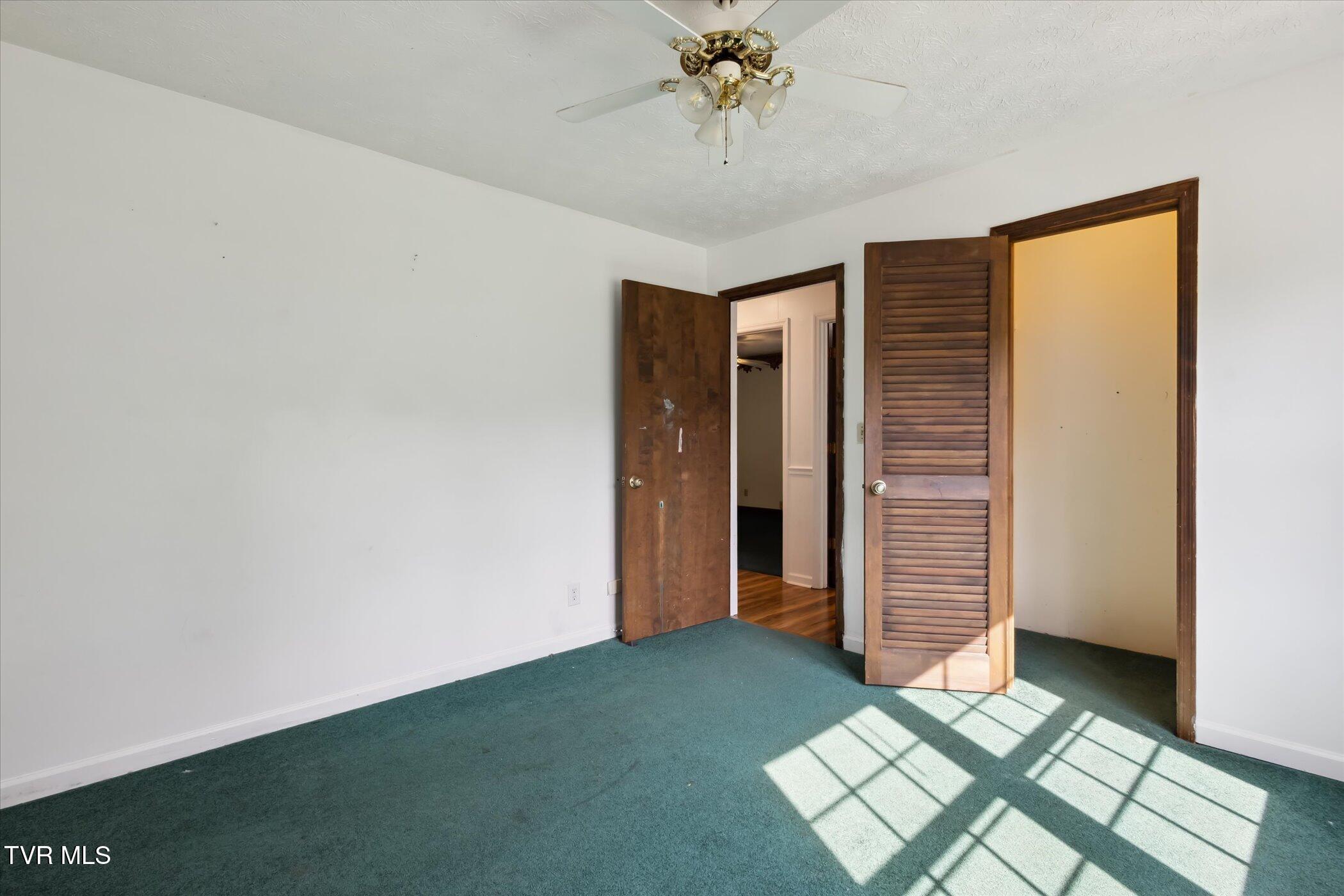 233 Lucy Road Kingsport, TN 37660 - Photo 24 of 40 27-233-Lucy-Rd-Kingsport-TN-37660-Window