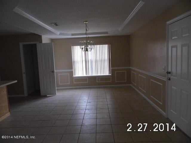 5192 Country Estates Road Middleburg, FL 32068 - Photo 3 of 11 dining
