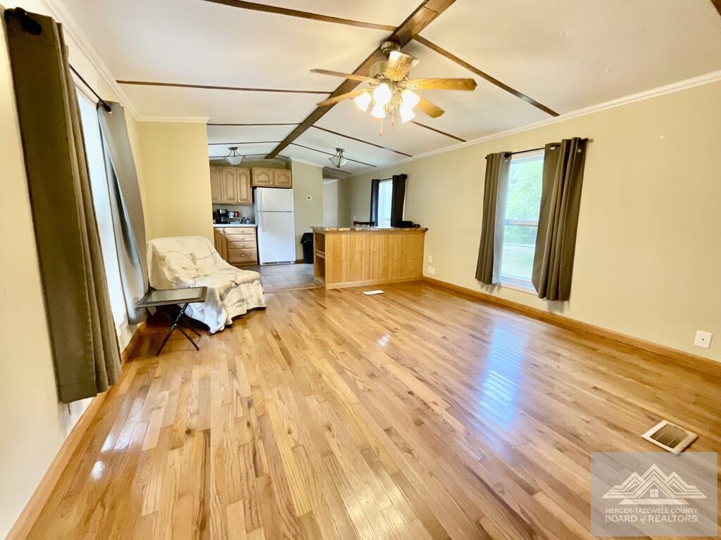 260-266 Periwinkle Road Princeton, WV 24739 - Photo 10 of 31 Gallery Image 10
