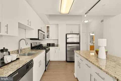$720,000 | 475 K Street Northwest, Unit 1204, Washington, DC 20001