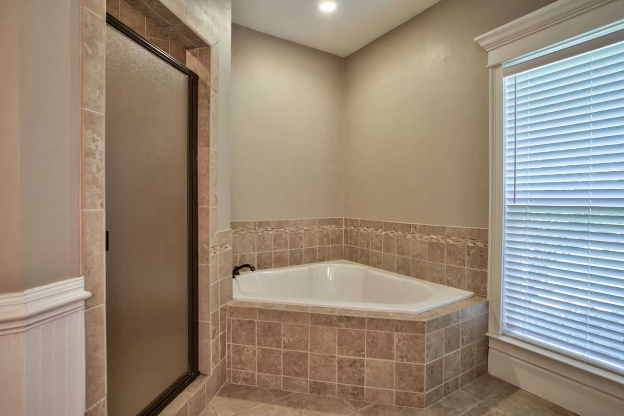 4471 Amber Valley Road Tallahassee, FL 32312 - Photo 11 of 25 Gallery Image 11