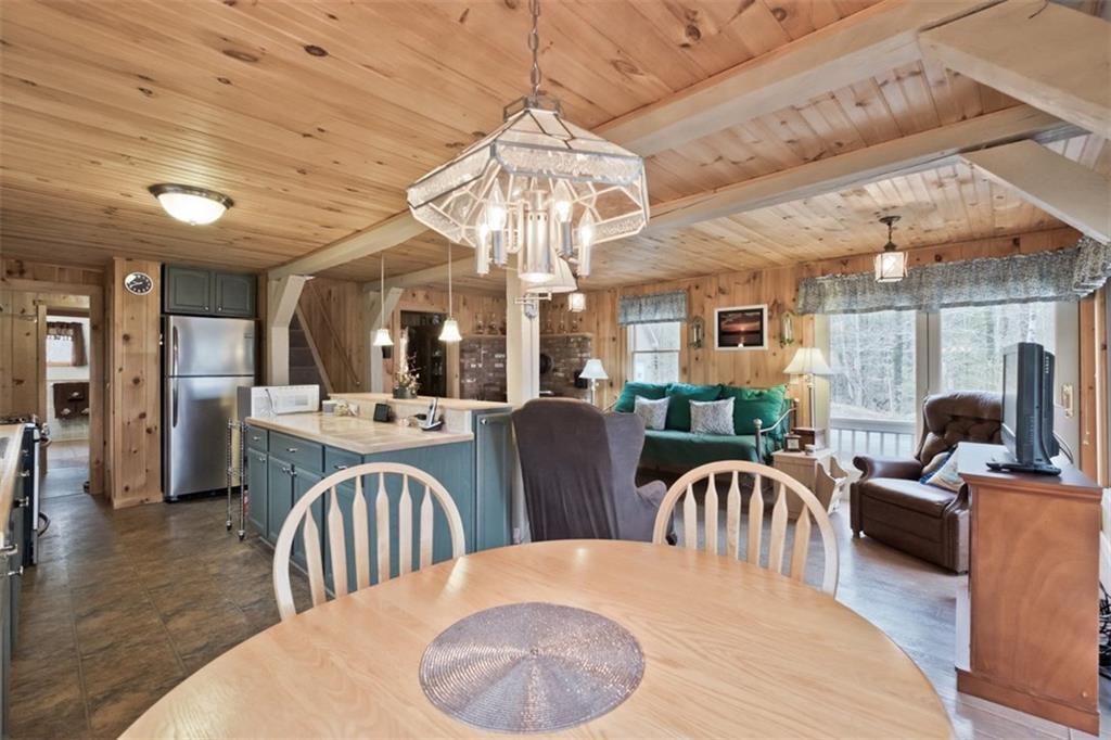99 Thomas Pond Terrace Road Raymond, ME 04071 - Photo 13 of 32 Photo