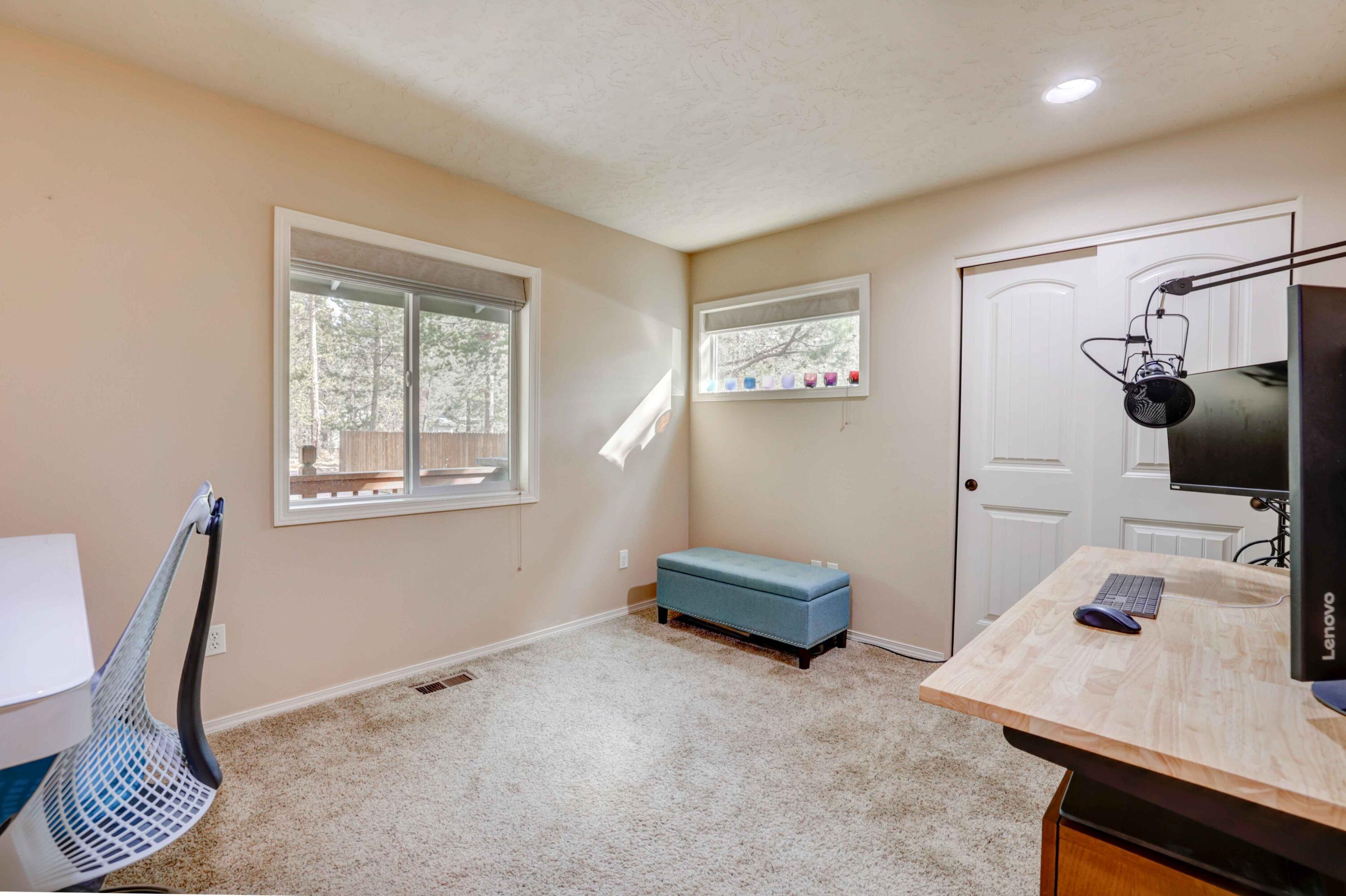 16975 Hermosa Road Bend, OR 97707 - Photo 14 of 27 Hermosa edits-1