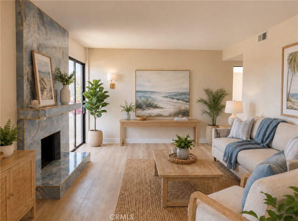 355 Pershing Drive, Unit B Playa del Rey, CA 90293 - Photo 4 of 42 Digitally Enhanced Photo