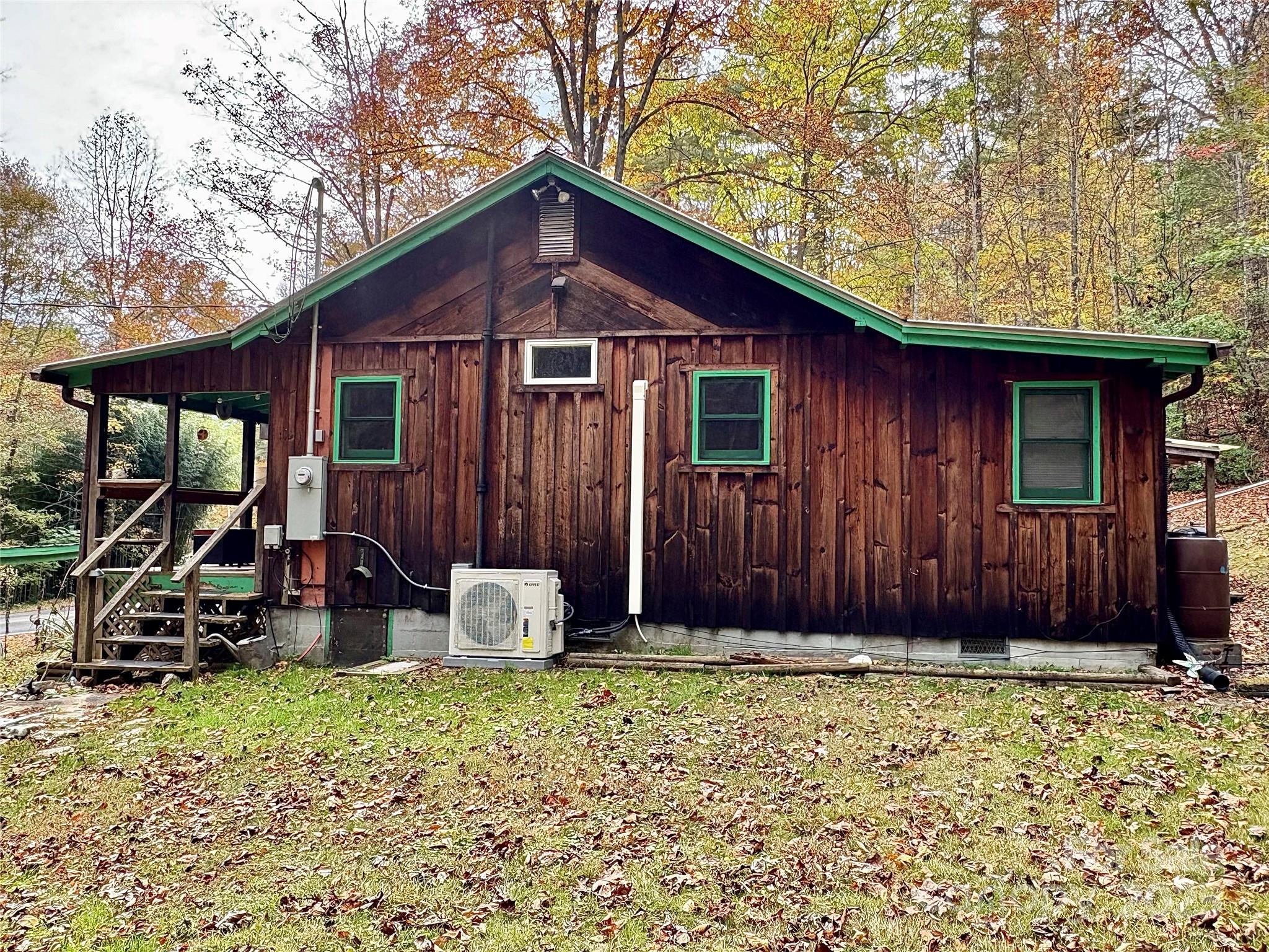 875 Carson Creek Road Brevard, NC 28712 - Photo 7 of 36