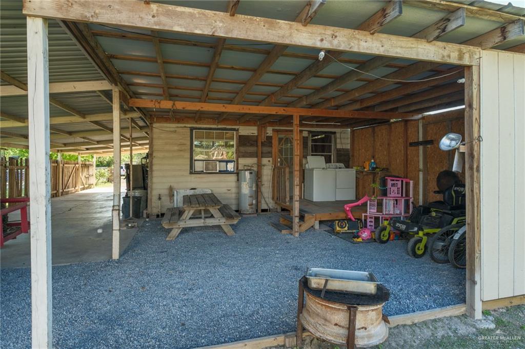 22899 Angel Street Primera, TX 78552 - Photo 15 of 19 a view of a room with gym equipment