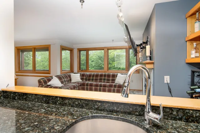 $519,000 | 118 High Ridge Road, Unit E18, Killington, VT 05751