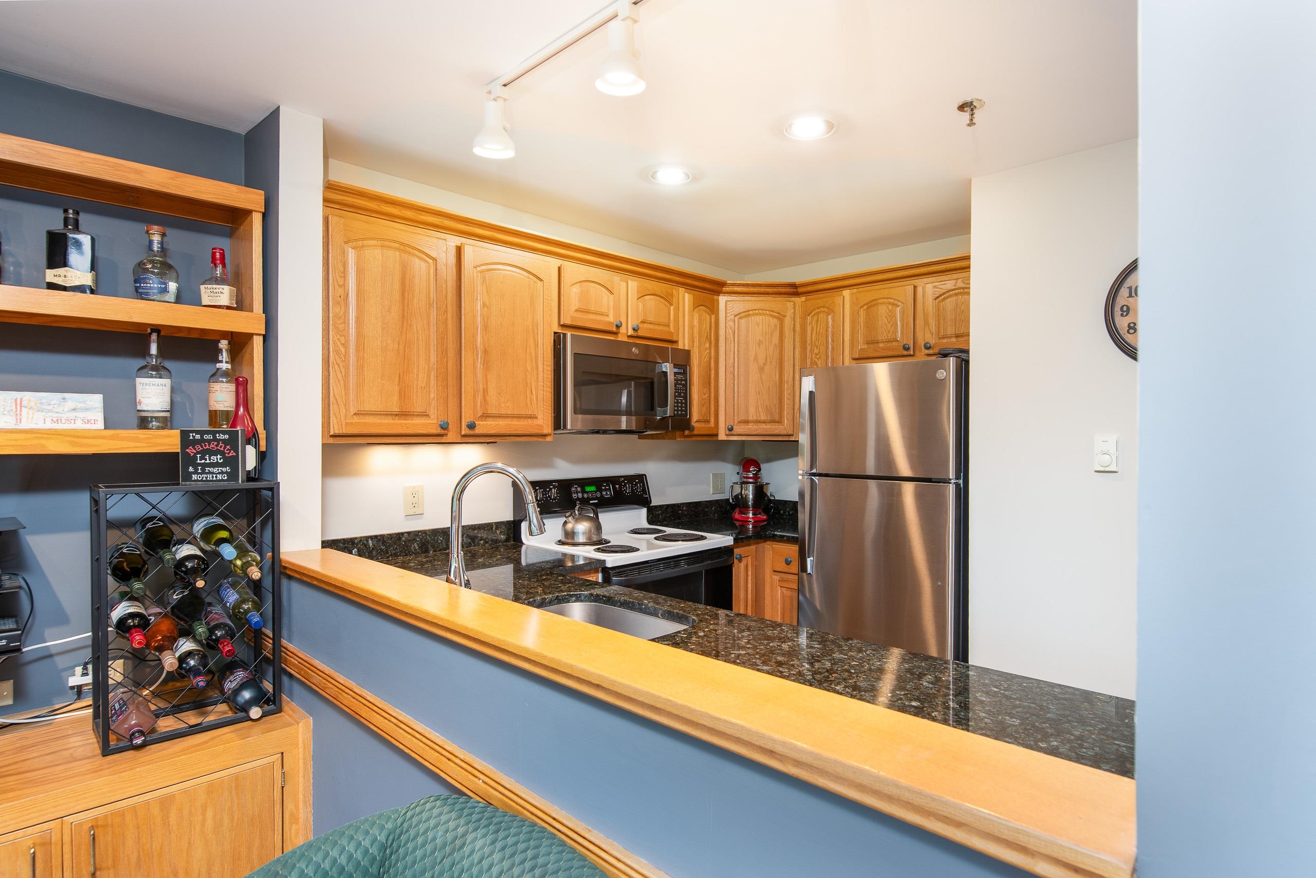 118 High Ridge Road, Unit E18 Killington, VT 05751 - Photo 15 of 39