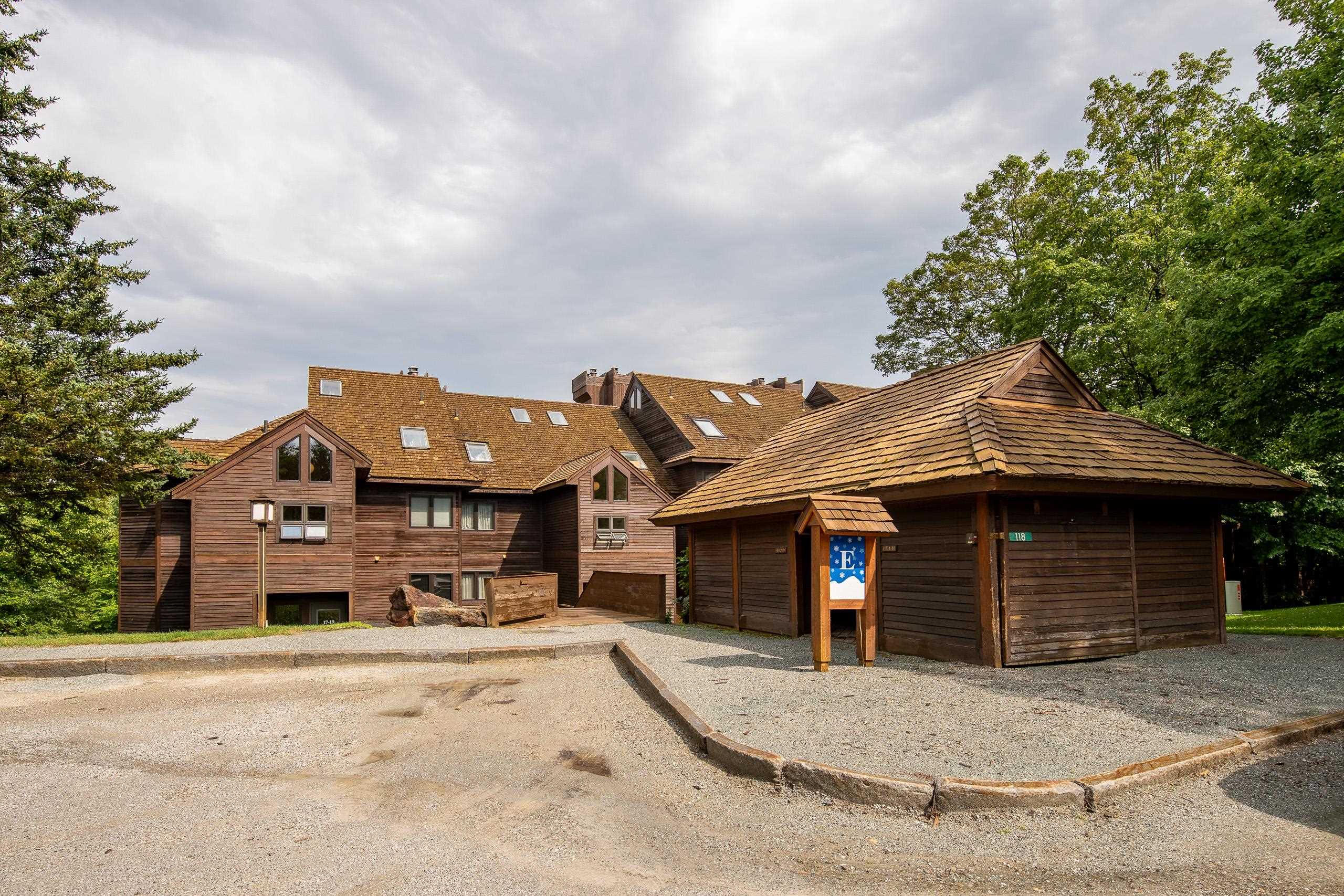 118 High Ridge Road, Unit E18 Killington, VT 05751 - Photo 2 of 39