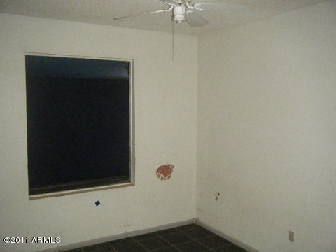 4434 East Wayland Road Phoenix, AZ 85040 - Photo 9 of 16 Bedroom