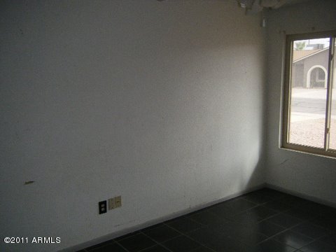 4434 East Wayland Road Phoenix, AZ 85040 - Photo 10 of 16 Bedroom