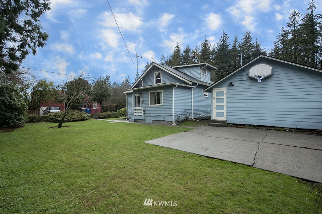 4474 Southwest Kenyon Place Seattle, WA 98136 - Photo 20 of 21 Gallery Image 20