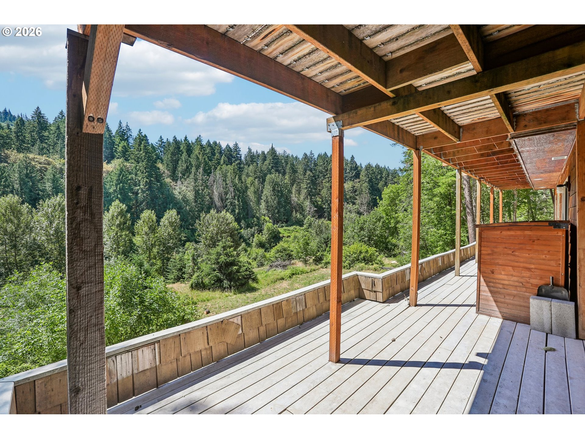 331 Lakeview Road White Salmon, WA 98672 - Photo 33 of 48
