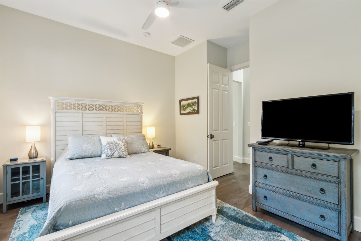 1775 Neighbor Street Fernandina Beach, FL 32034 - Photo 38 of 91 The other secondary bedroom shares a bath with the other bedroom.