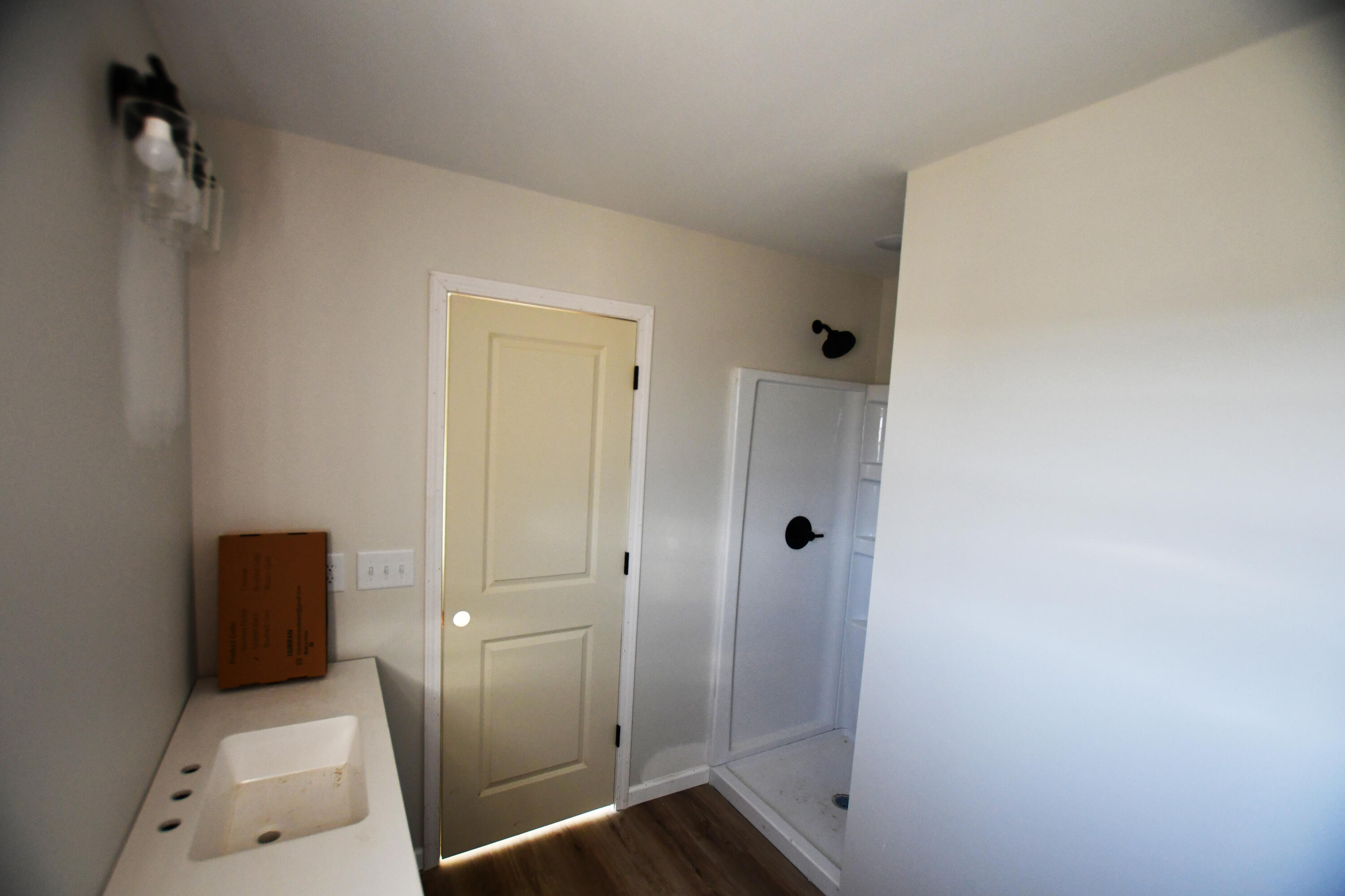 120 West Cedar Grove Road Irvine, KY 40336 - Photo 8 of 16 Owner's bathroom!