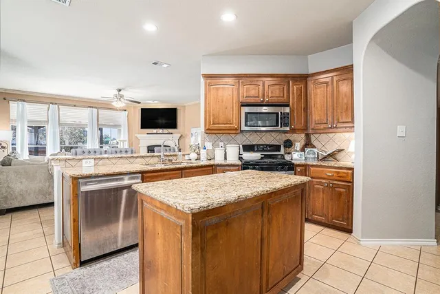 $354,000 | 2200 Laurel Forest Drive, Fort Worth, TX 76177