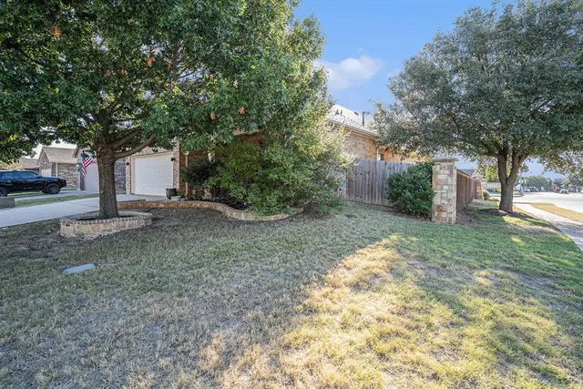 $354,000 | 2200 Laurel Forest Drive, Fort Worth, TX 76177