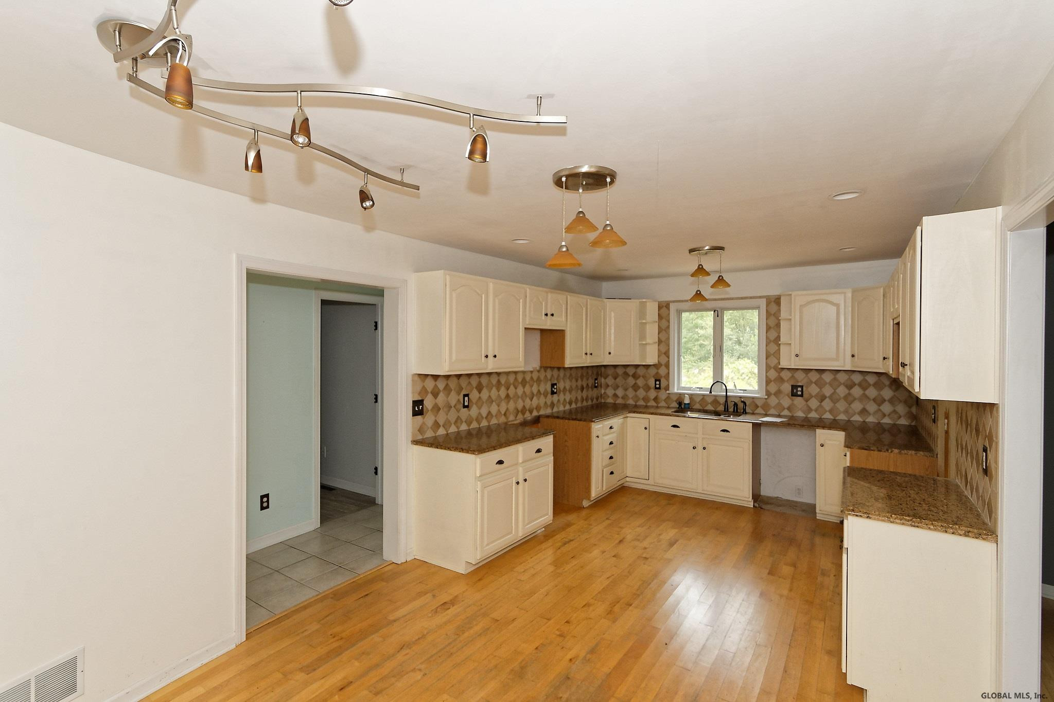 4 Staulters Farm Road Ballston Spa, NY 12020 - Photo 14 of 53 Photo 15