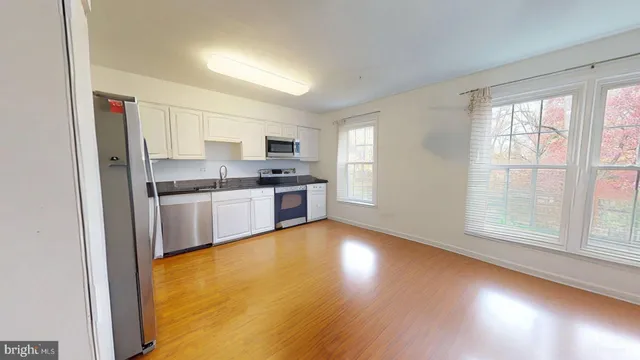 $3,900 | 2228 McLean Park Road, Falls Church, VA 22043