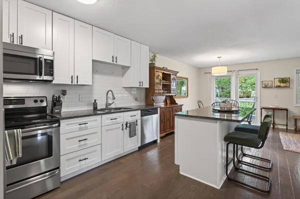 $299,900 | 1738 Woodgate Lane, Eagan, MN 55122