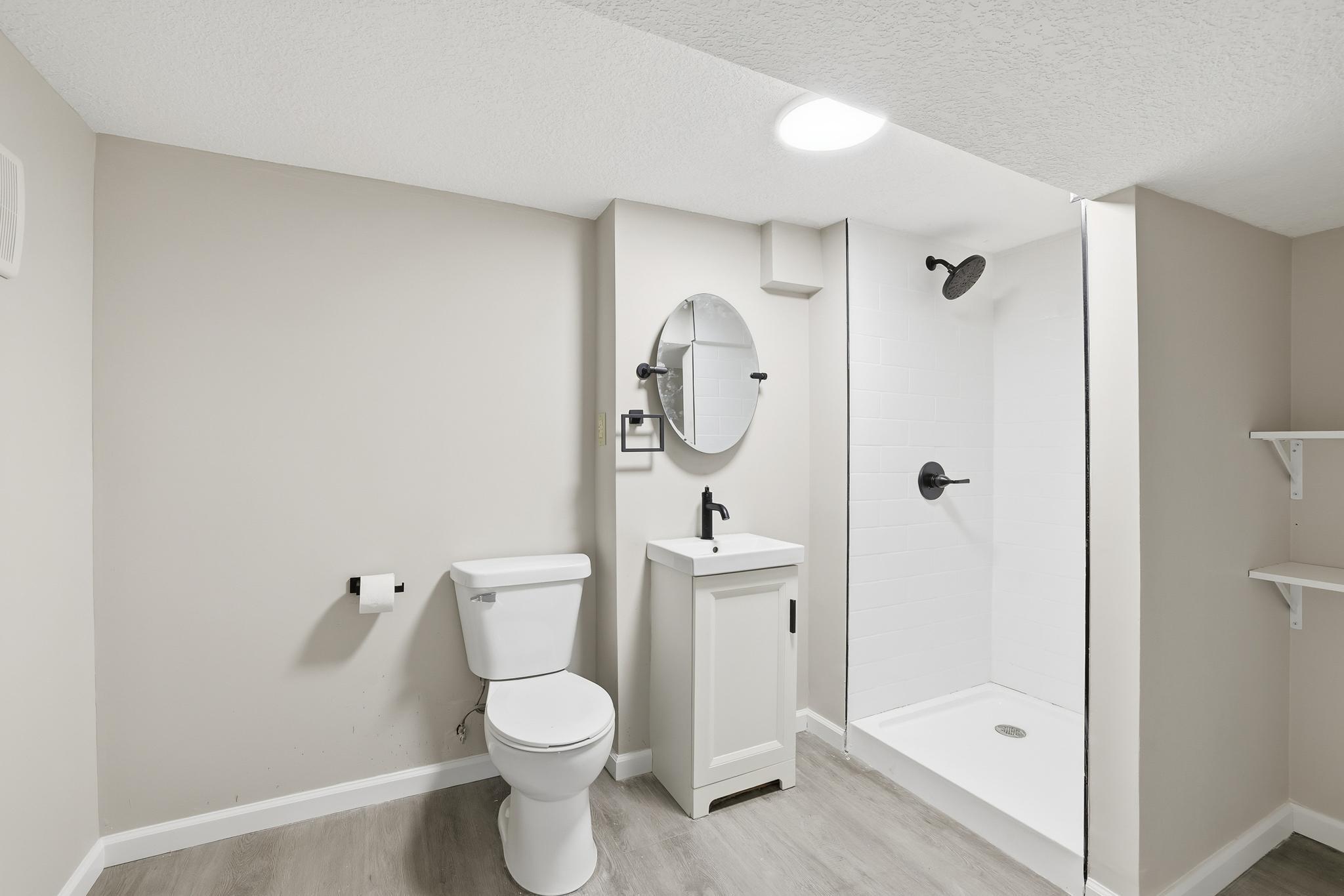 405 Minnesota Avenue Roseville, MN 55113 - Photo 20 of 26