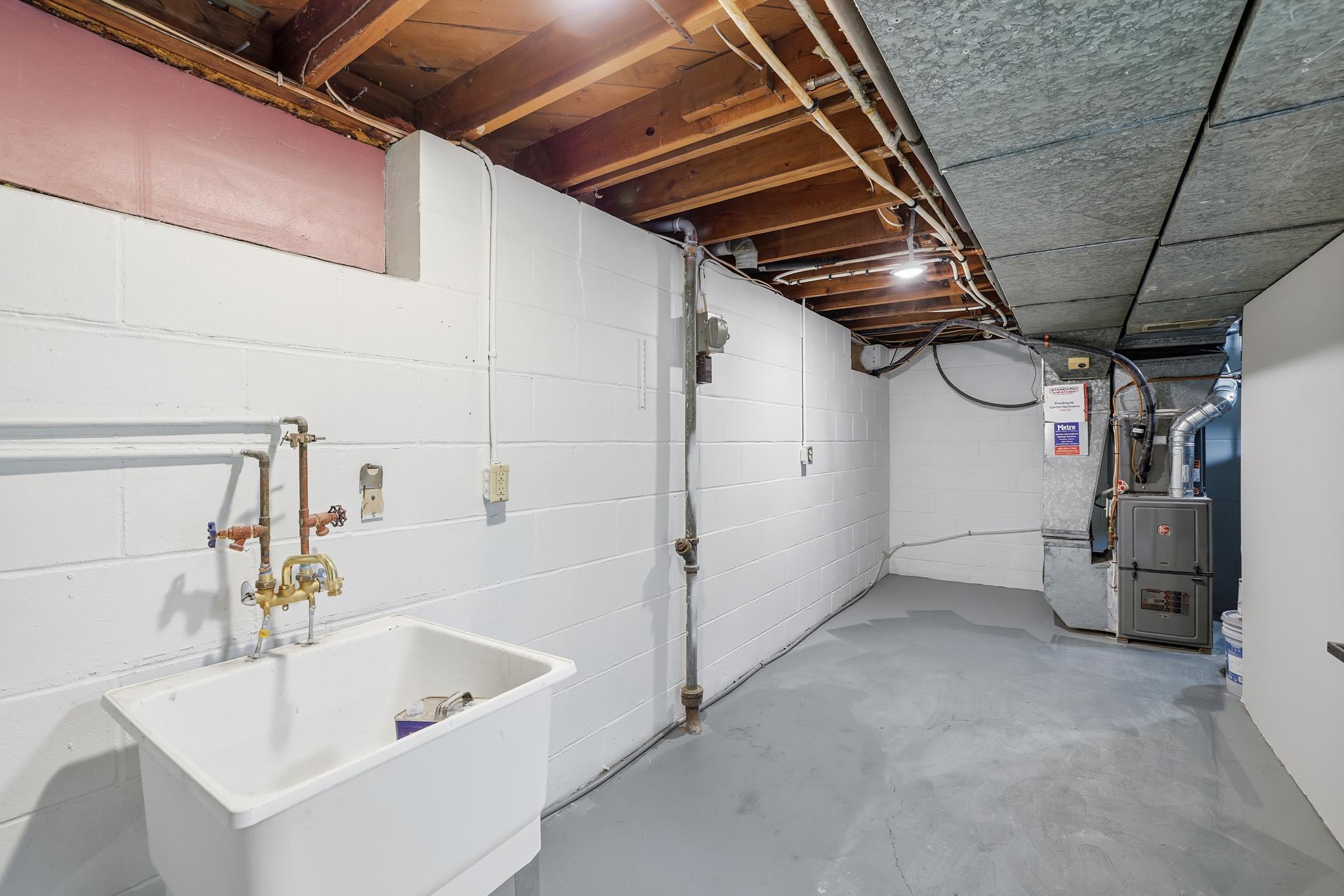 405 Minnesota Avenue Roseville, MN 55113 - Photo 25 of 26