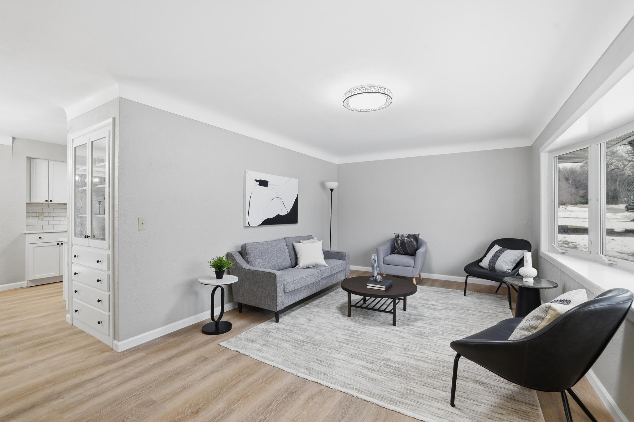 405 Minnesota Avenue Roseville, MN 55113 - Photo 4 of 26