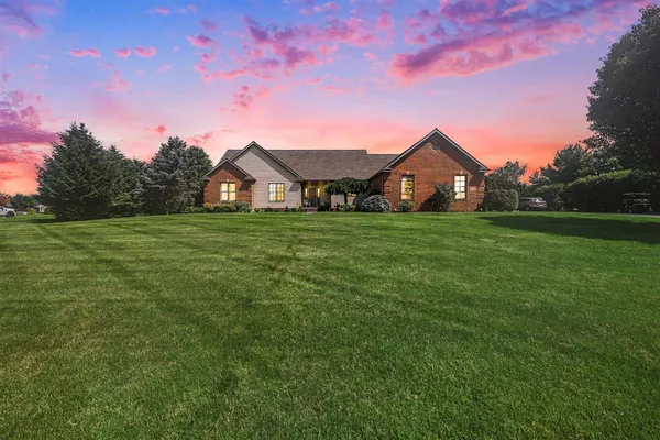 $689,900 | 12240 Old Farm Lane, Grass Lake, MI 49240