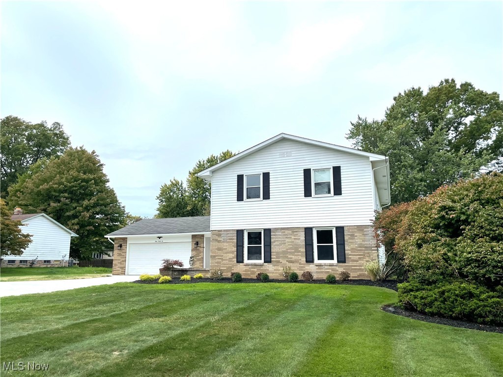 946 Brainard Road Cleveland, OH 44143 - Photo 1 of 31 Gallery Image 1