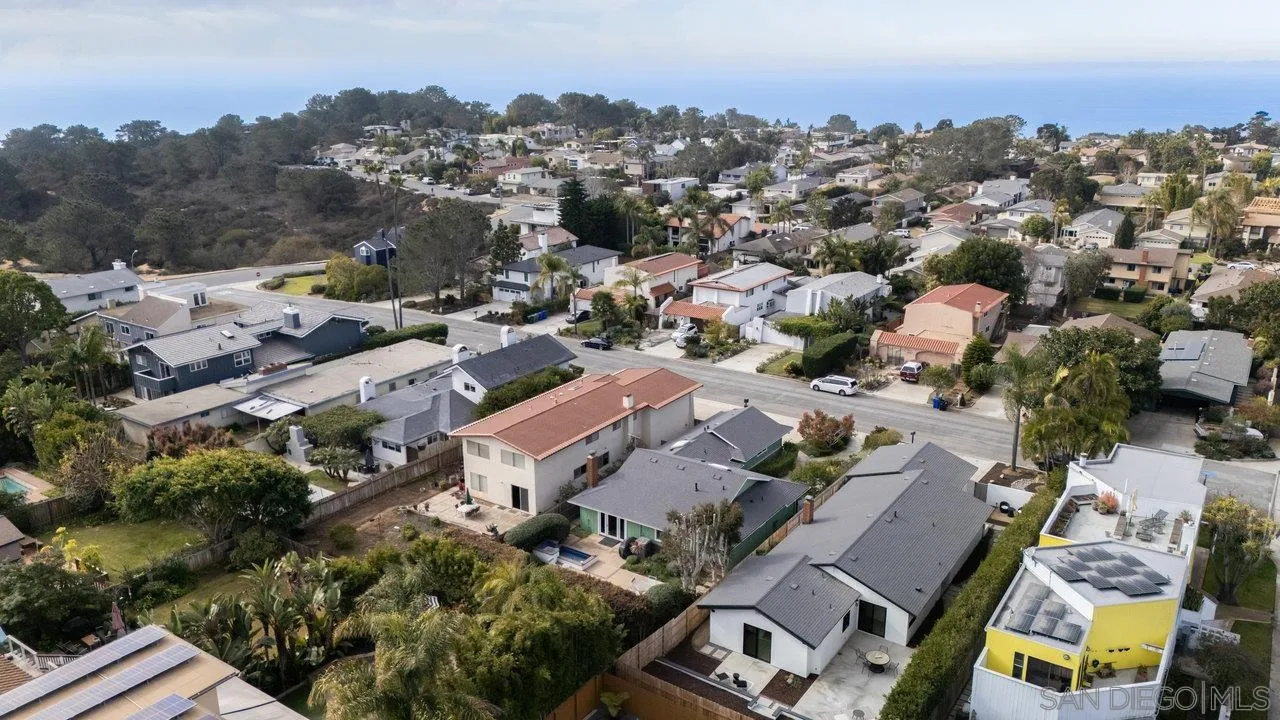 13783 Recuerdo Drive Del Mar, CA 92014 - Photo 47 of 56 an aerial view of a city with lots of residential buildings