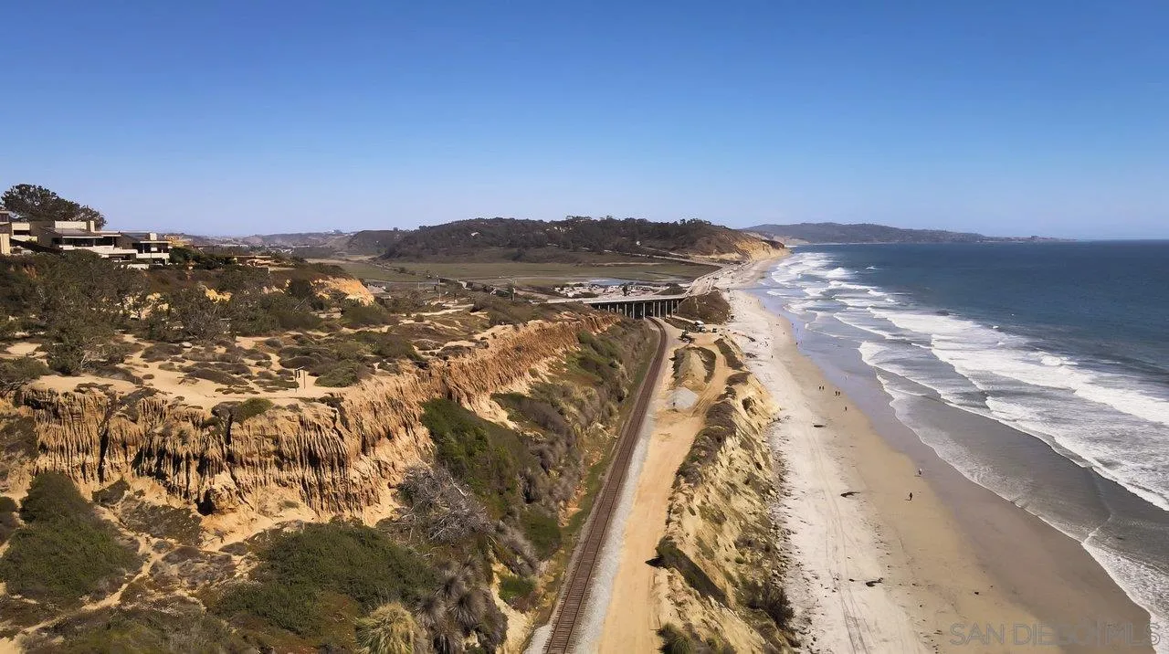 13783 Recuerdo Drive Del Mar, CA 92014 - Photo 53 of 56 a view of an outdoor space with a lake view