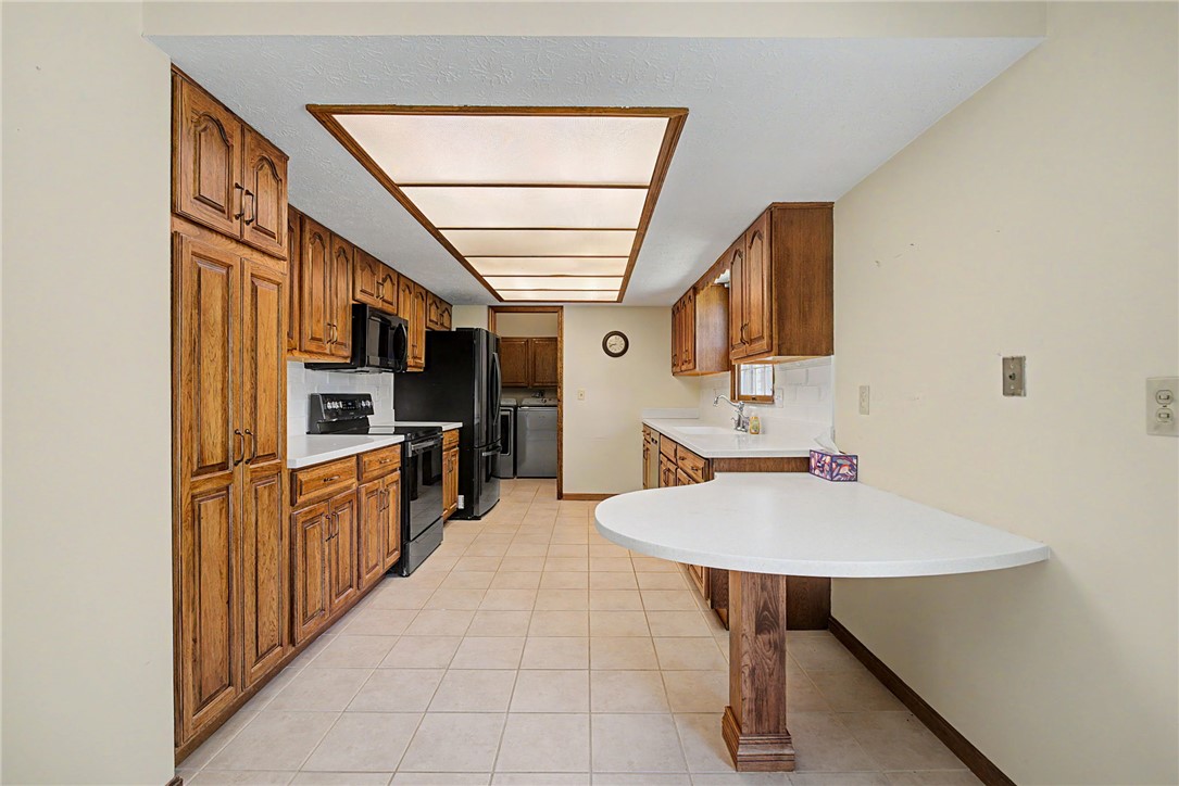 9909 Sheehan Road Centerville, OH 45458 - Photo 12 of 50