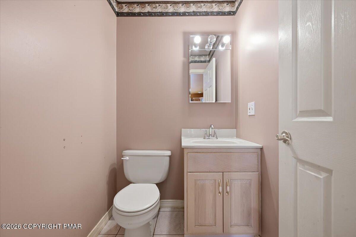 183 Chatham Hill Road Stroudsburg, PA 18360 - Photo 59 of 160 098-098_DSC_7811