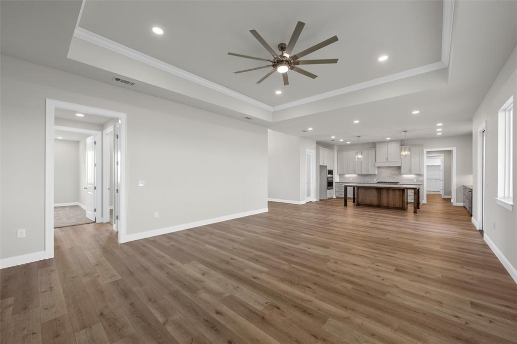 995 Galaxy Road Woodway, TX 76712 - Photo 6 of 40