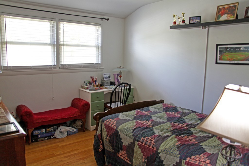 98 Pleasant View Street Methuen, MA 01844 - Photo 11 of 22