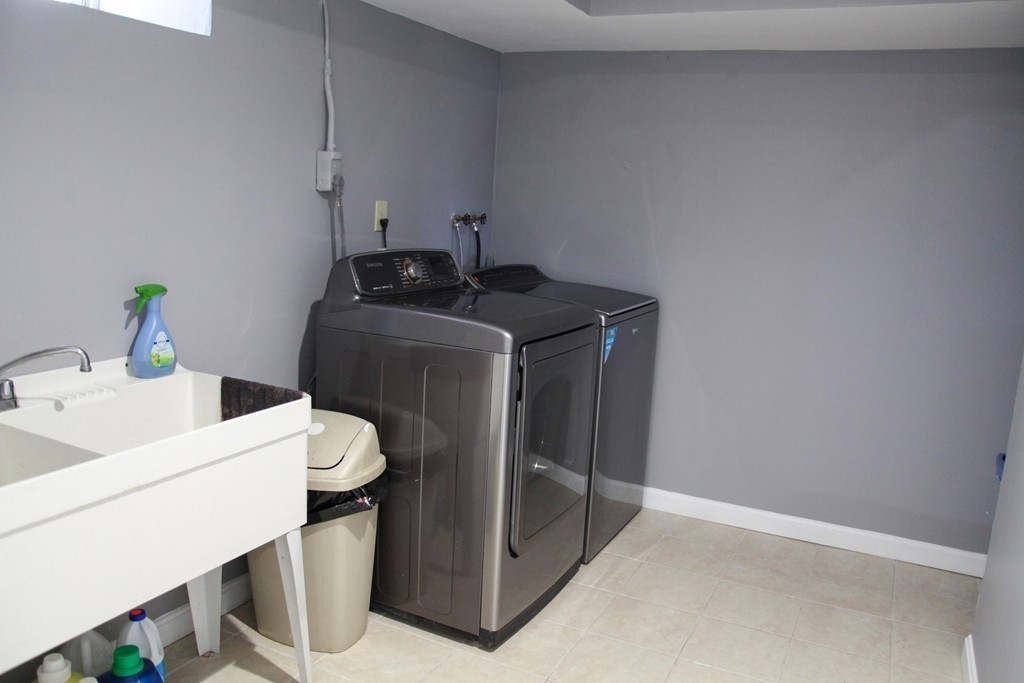 98 Pleasant View Street Methuen, MA 01844 - Photo 16 of 22